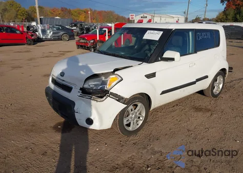 2010 Kia Soul + from USA, damaged, VIN KNDJT2A22A7163586